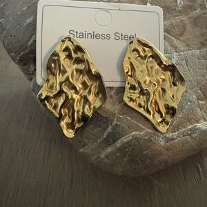 Gold Wavy Textured Earrings